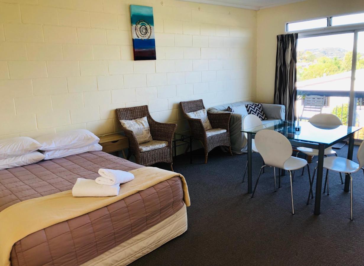 Waiheke Island Motel Ostend Bagian luar foto