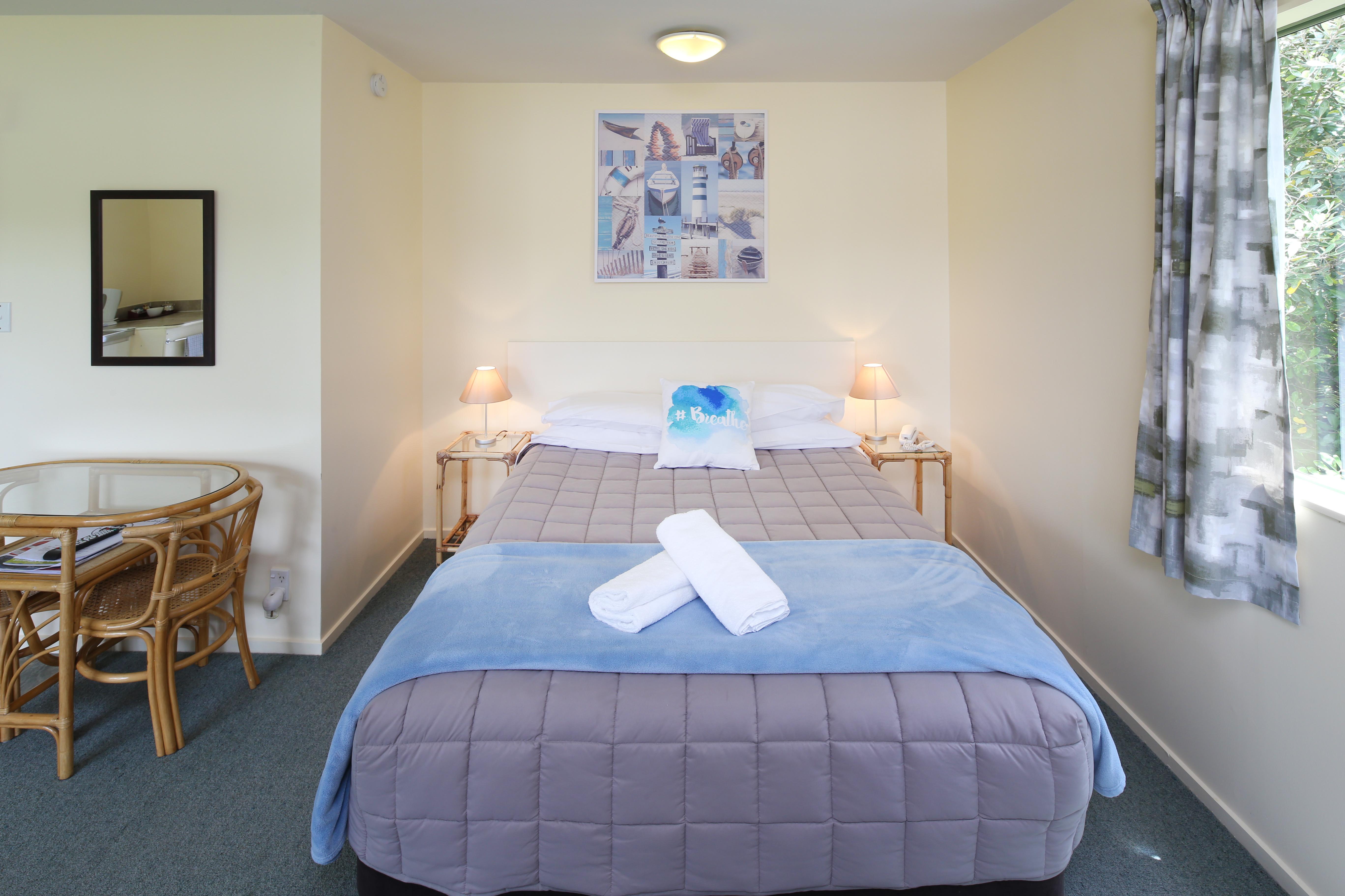 Waiheke Island Motel Ostend Bagian luar foto