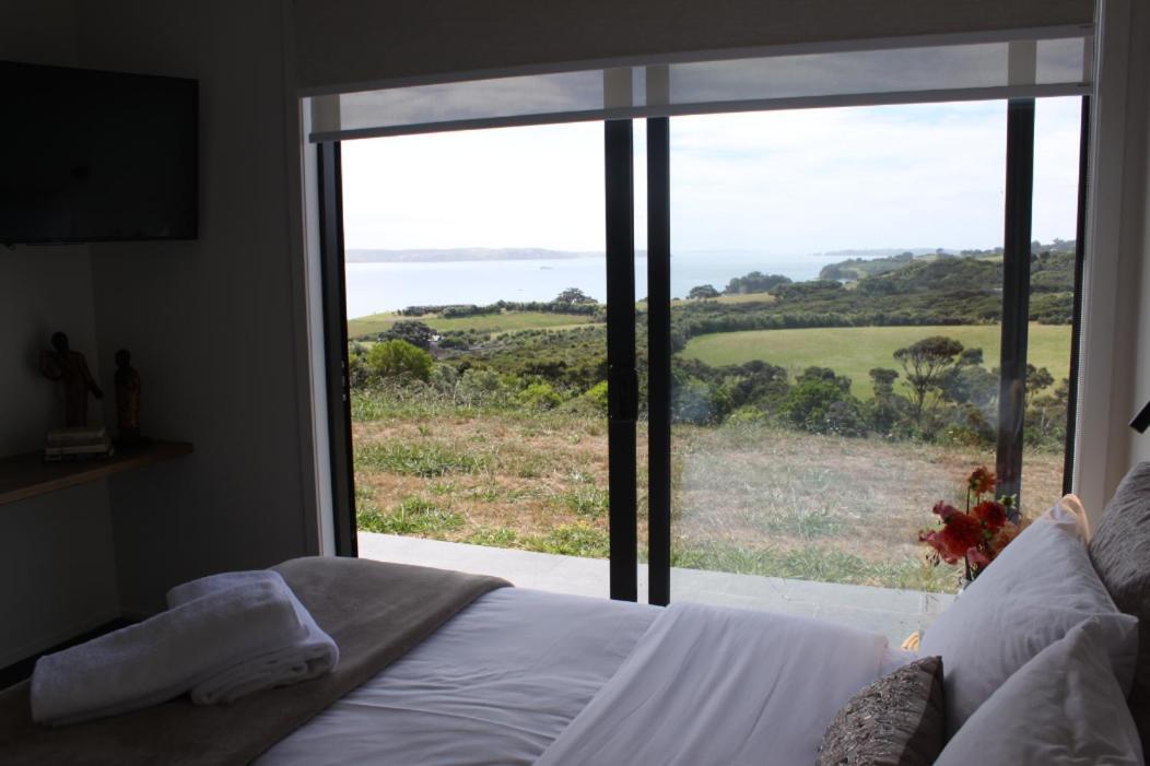 Waiheke Island Motel Ostend Bagian luar foto